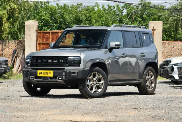 Jetour Traveller 2026 — купить из Китая под заказ