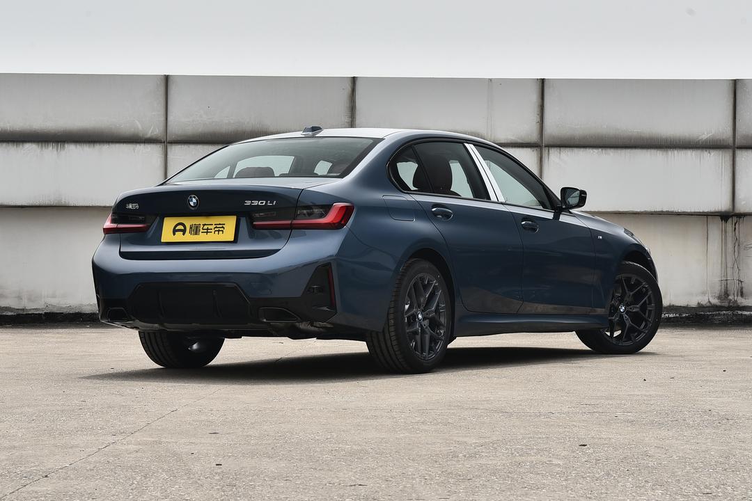 BMW 3 Series 2026, фото 7
