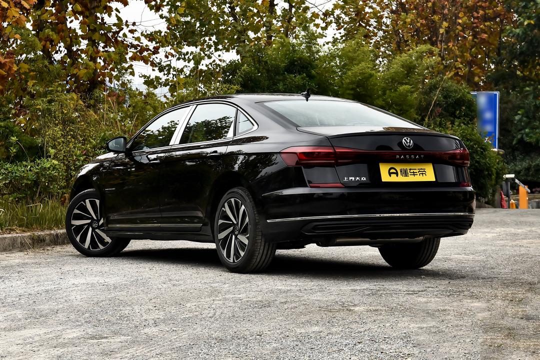 Volkswagen Passat 2026, фото 5