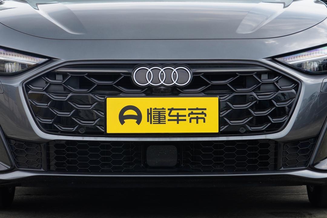 Audi A5L 2026, фото 10