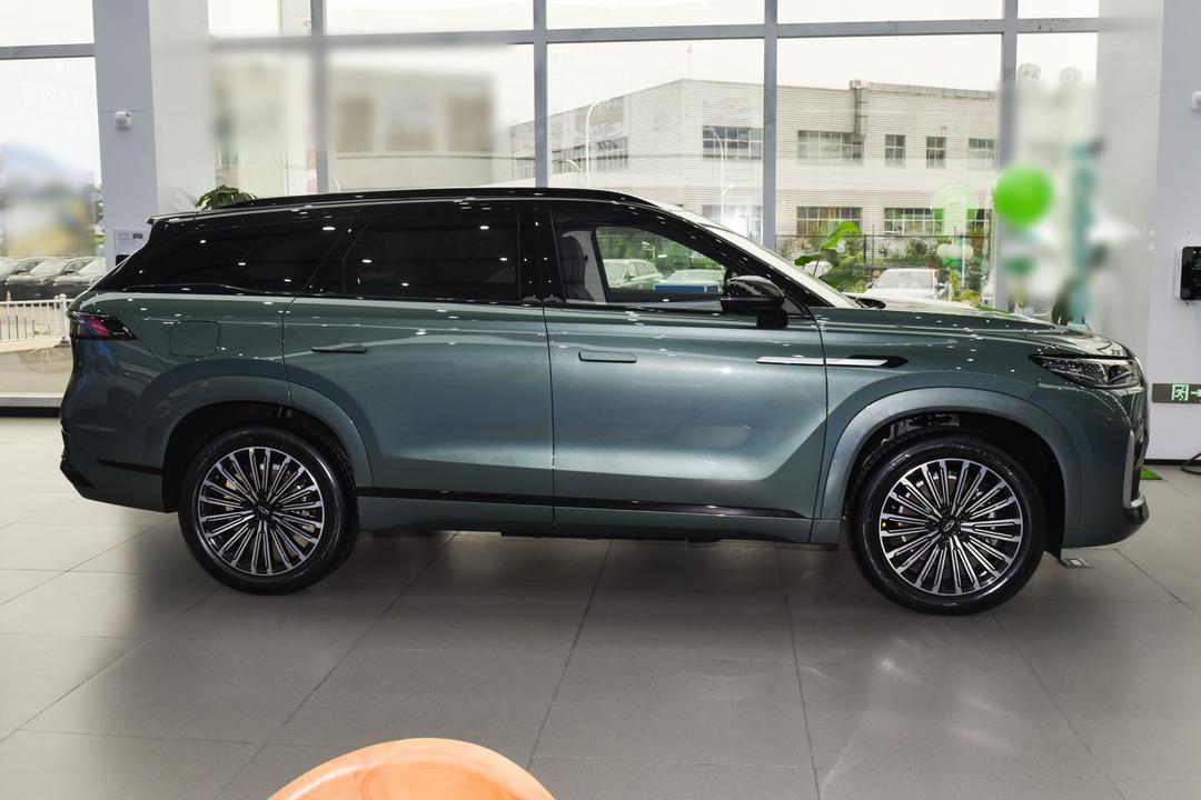 Chery Tiggo 9 C-DM 2026, фото 8
