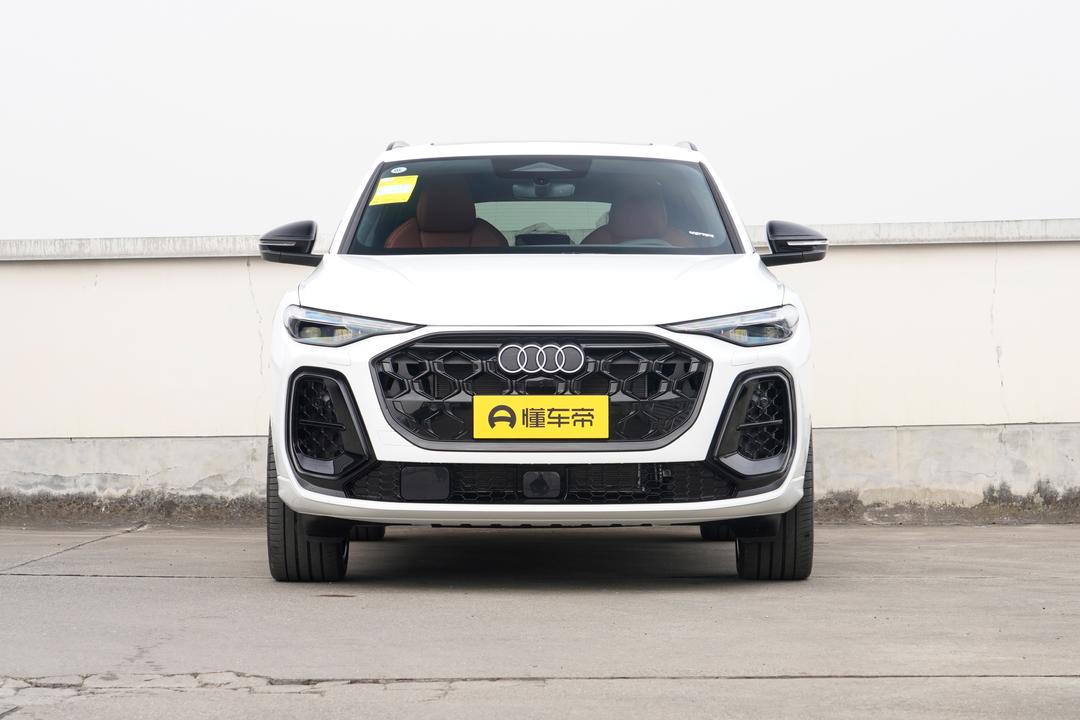 Audi Q5L 2026, фото 2