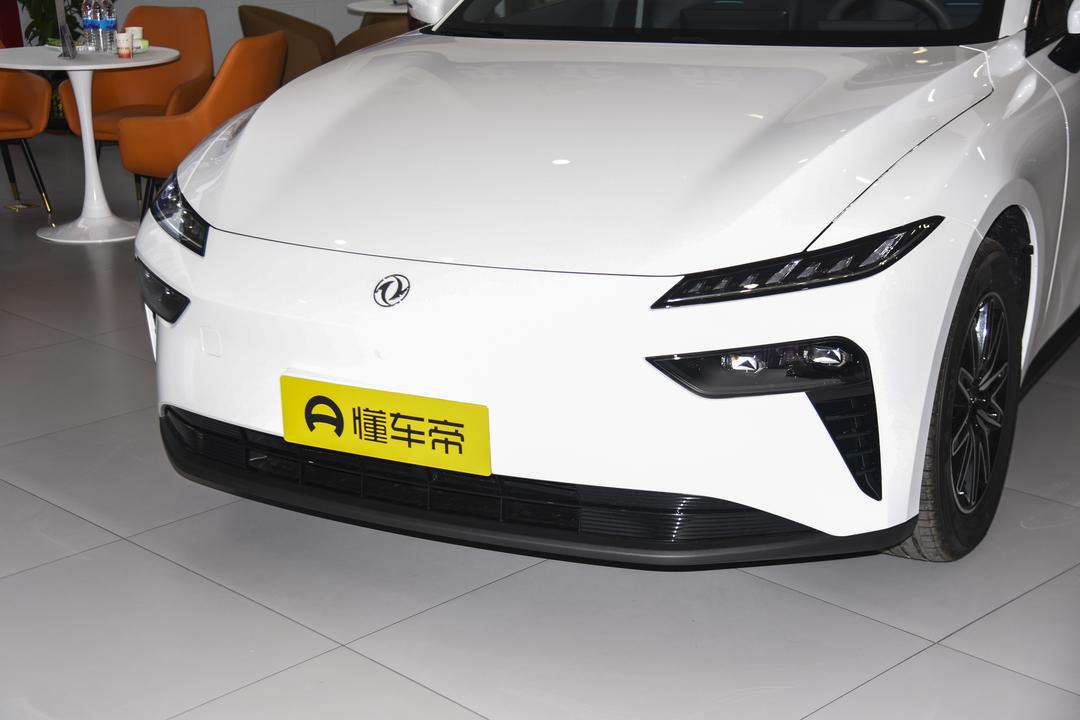 Dongfeng E80 2026, фото 9
