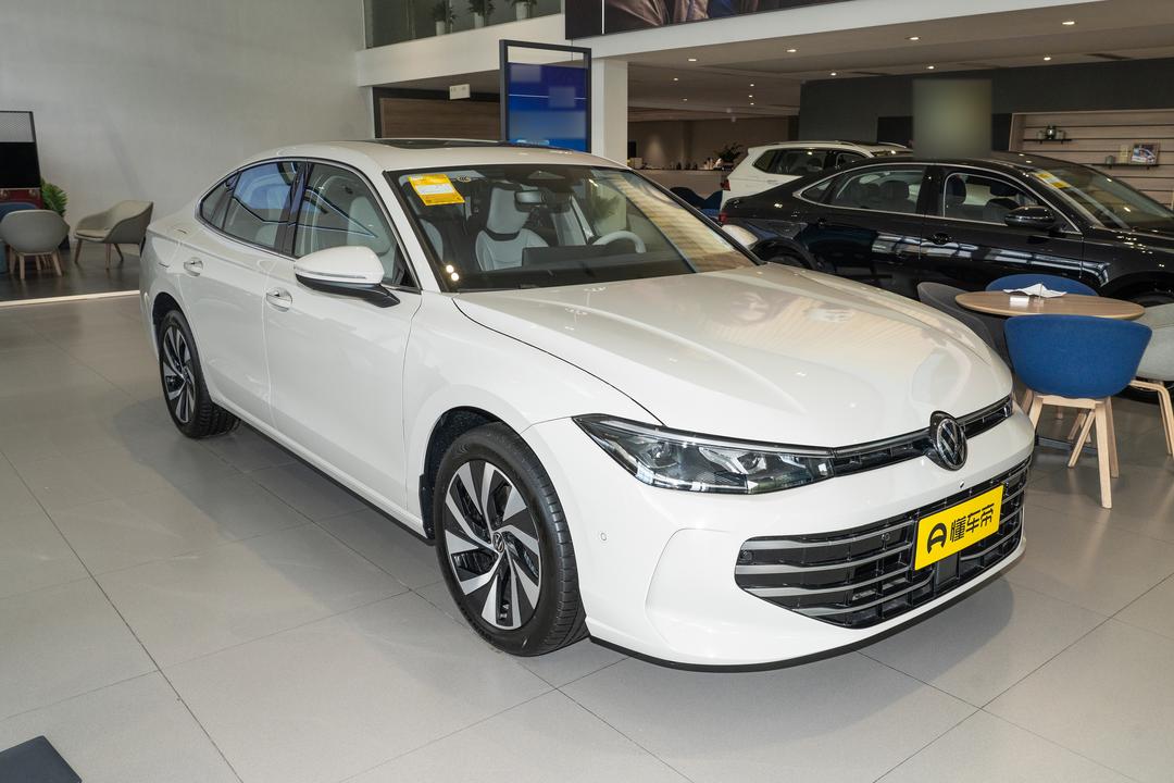 Volkswagen Passat 2026, фото 3