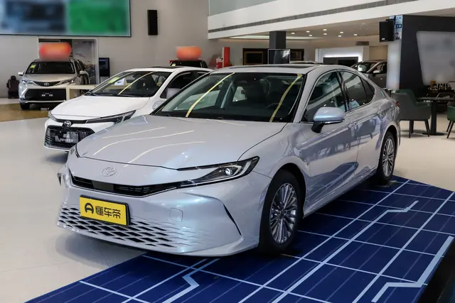 Toyota Camry 2026 — купить из Китая под заказ