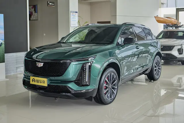 Cadillac XT5 2026 — купить из Китая под заказ