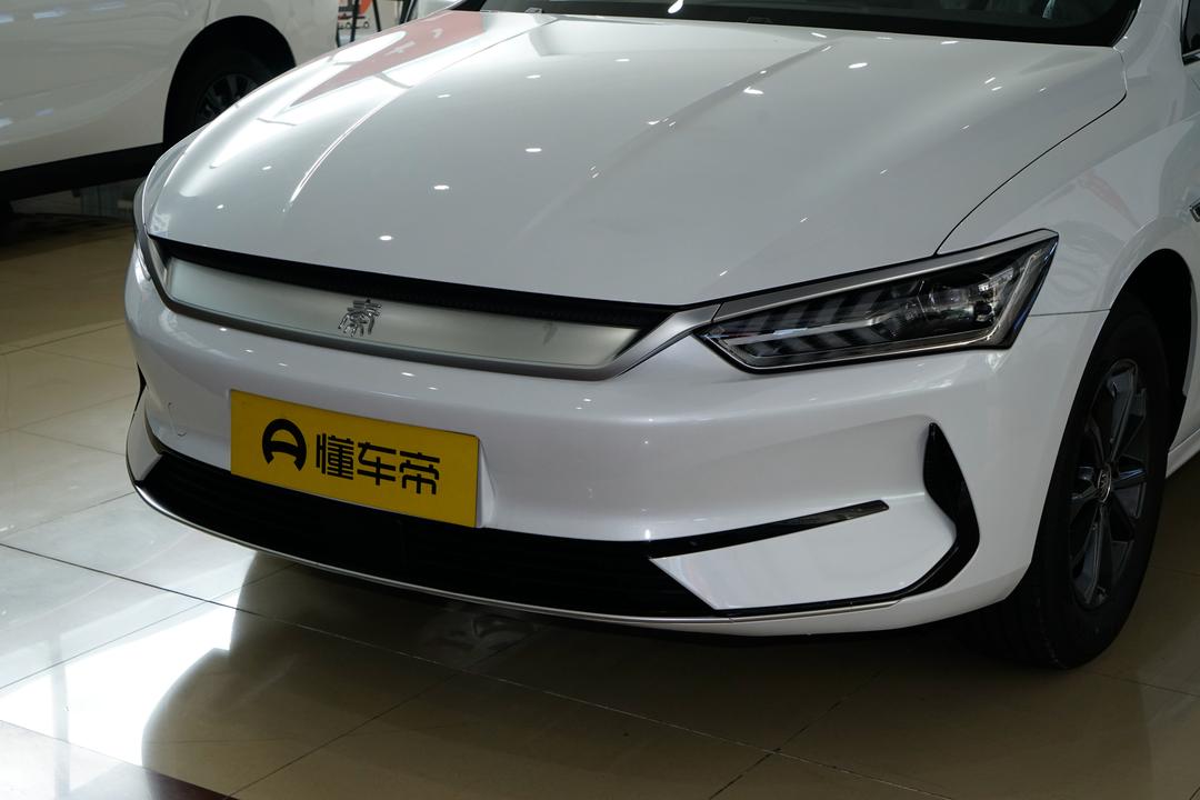 BYD Qin PLUS EV 2026, фото 9