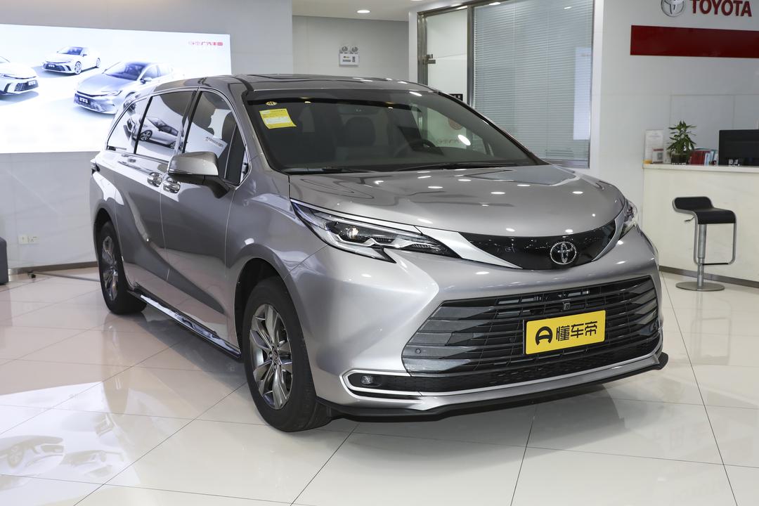 Toyota Sienna 2026, фото 3