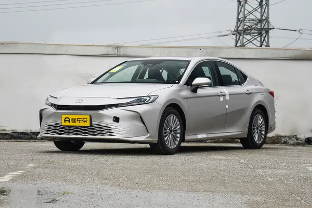Toyota Camry 2026 — купить из Китая под заказ