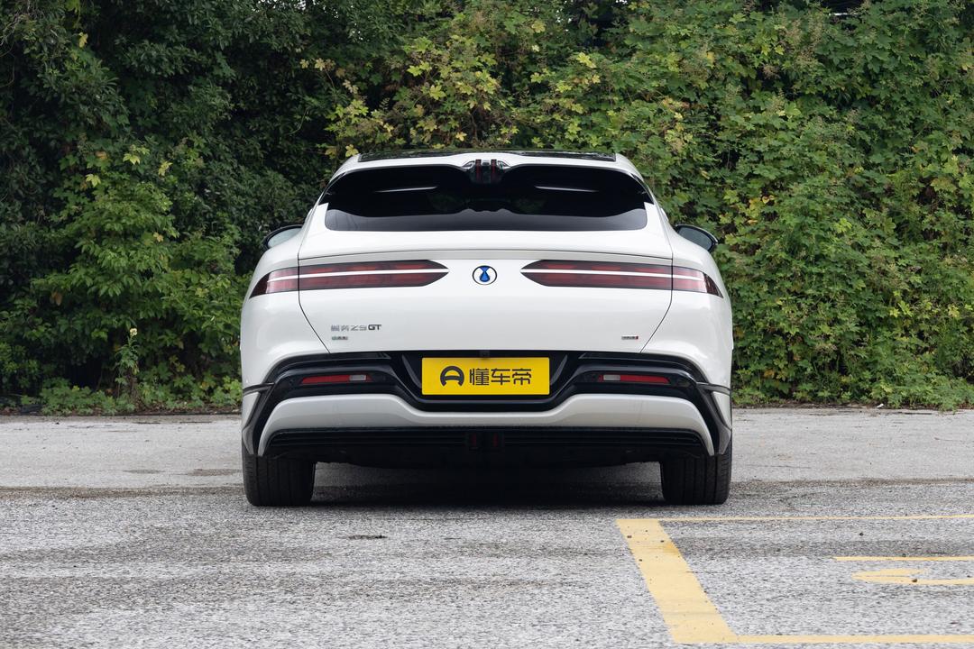 Denza Z9GT EV 2026, фото 6