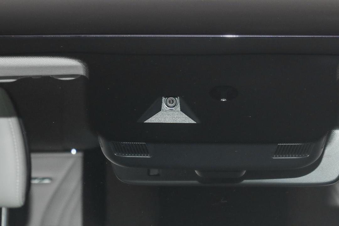 Hongqi H9 2026, фото 15