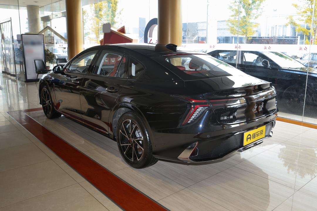 Hongqi H6 2026, фото 5