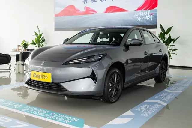 BYD e7 EV 2026 — купить из Китая под заказ