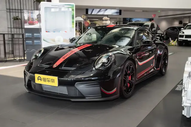 Porsche 911 2026 — купить из Китая под заказ