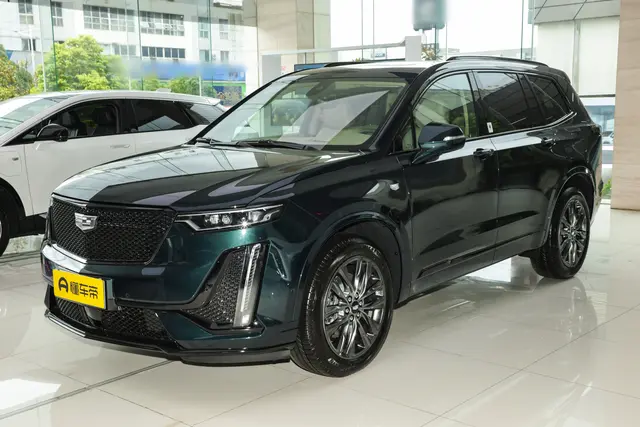 Cadillac XT6 2026 — купить из Китая под заказ
