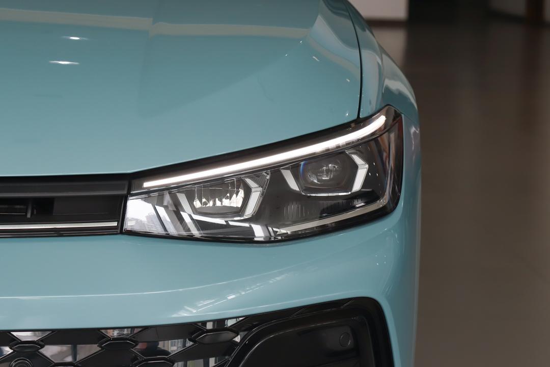 Volkswagen Passat 2026, фото 12