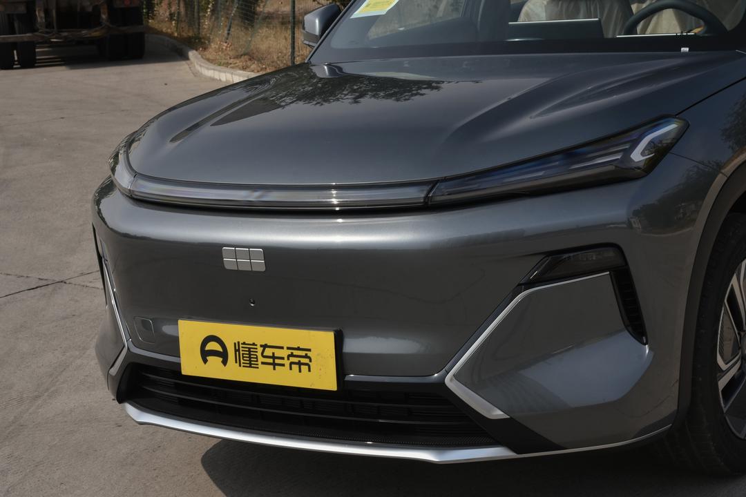 Geely Starship 7 EM-i 2026, фото 9