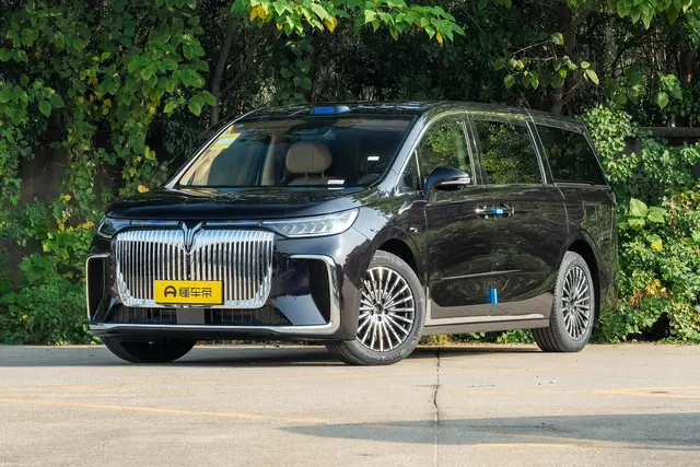 Voyah Dream PHEV 2026 — купить из Китая под заказ