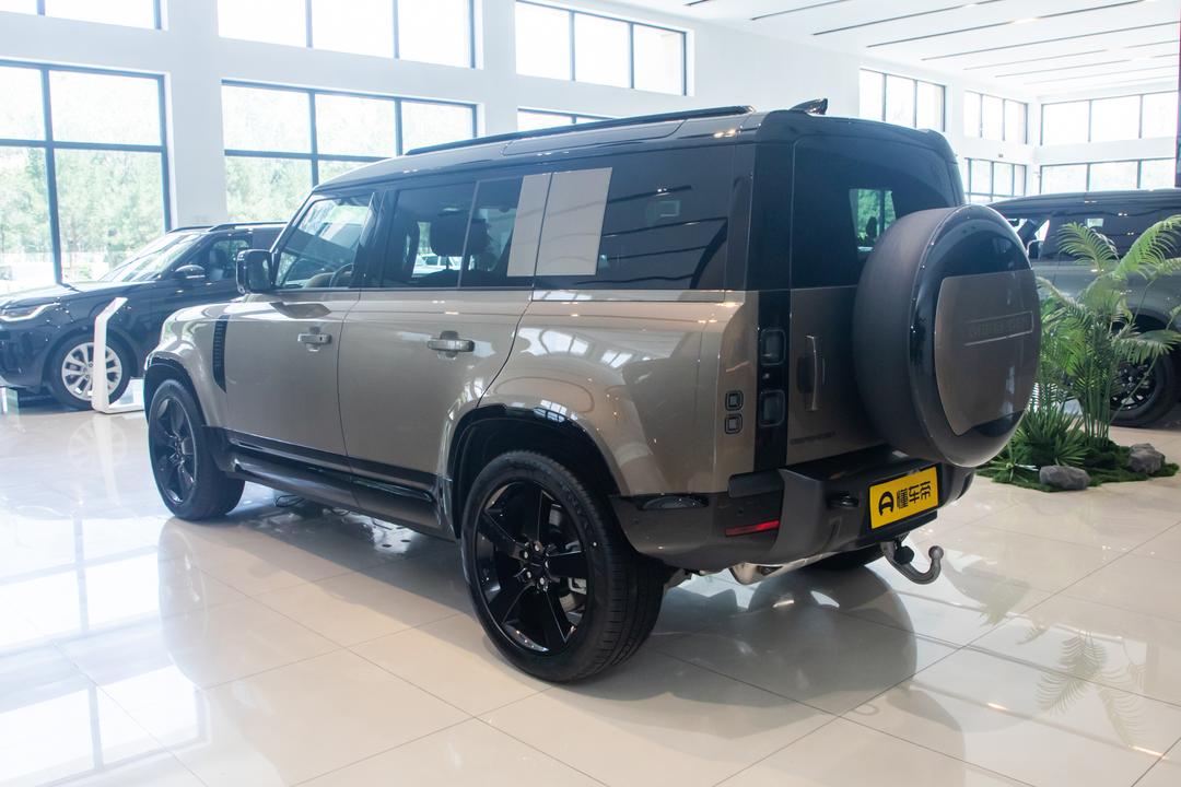 Land Rover Defender 2026, фото 5