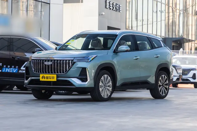 Geely Atlas L 2026 — купить из Китая под заказ