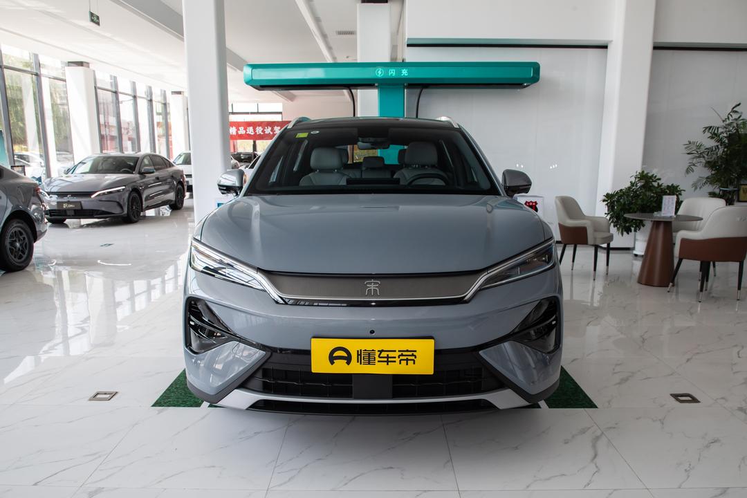 BYD Song Ultra EV 2026, фото 2