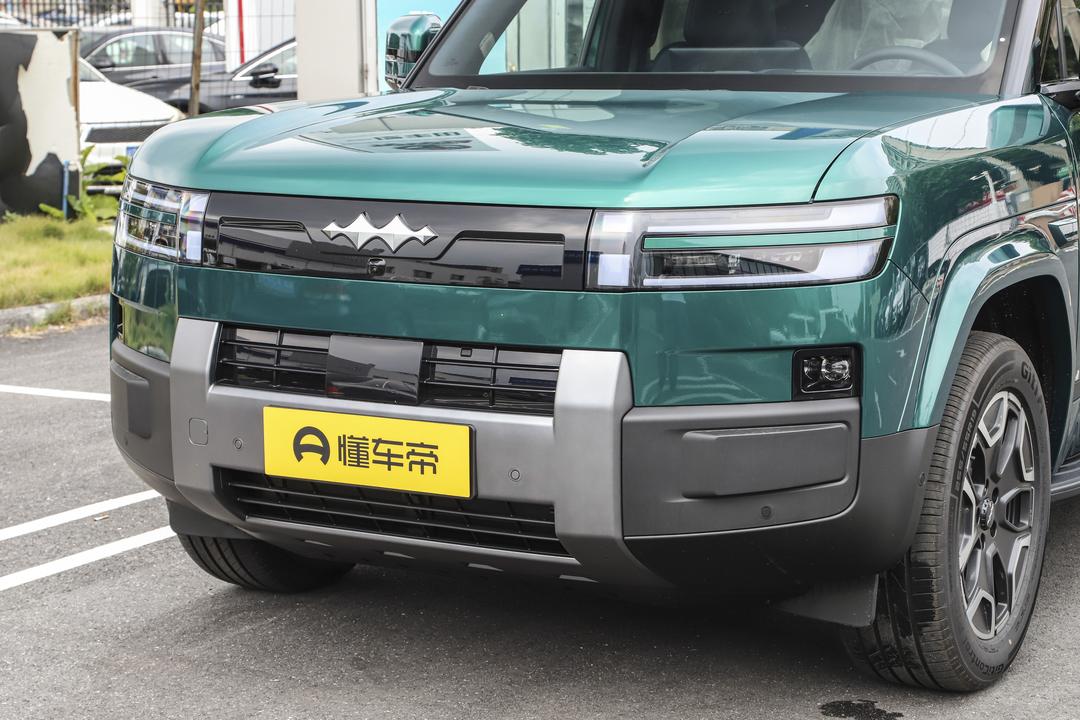 BYD Titan 7 EV 2026, фото 9