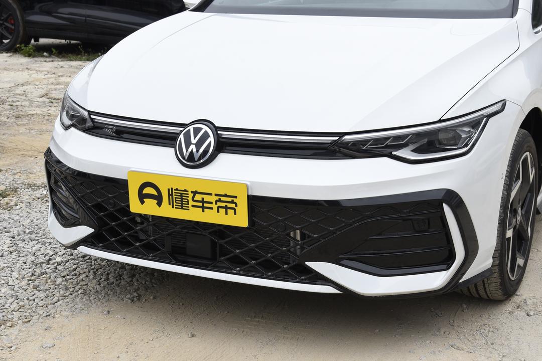 Volkswagen Golf 2026, фото 9