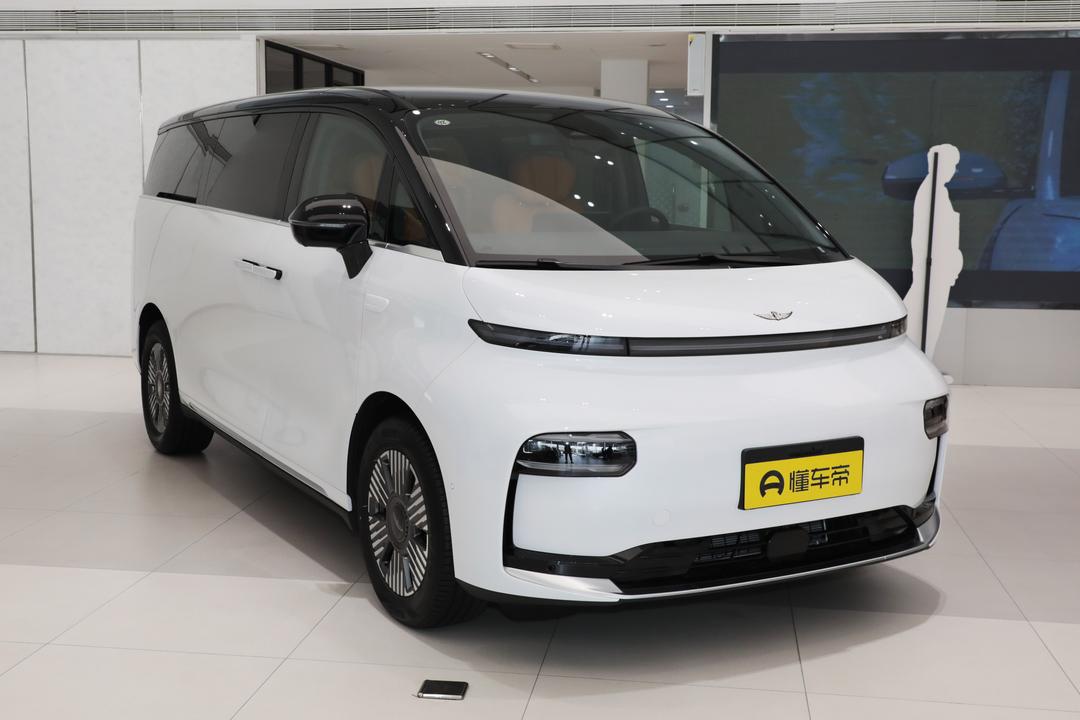 Geely Yizhen L380 2026, фото 3