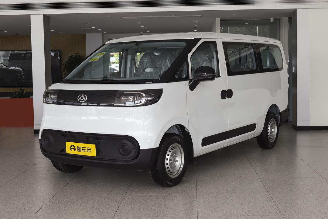 Maxus Dana V1