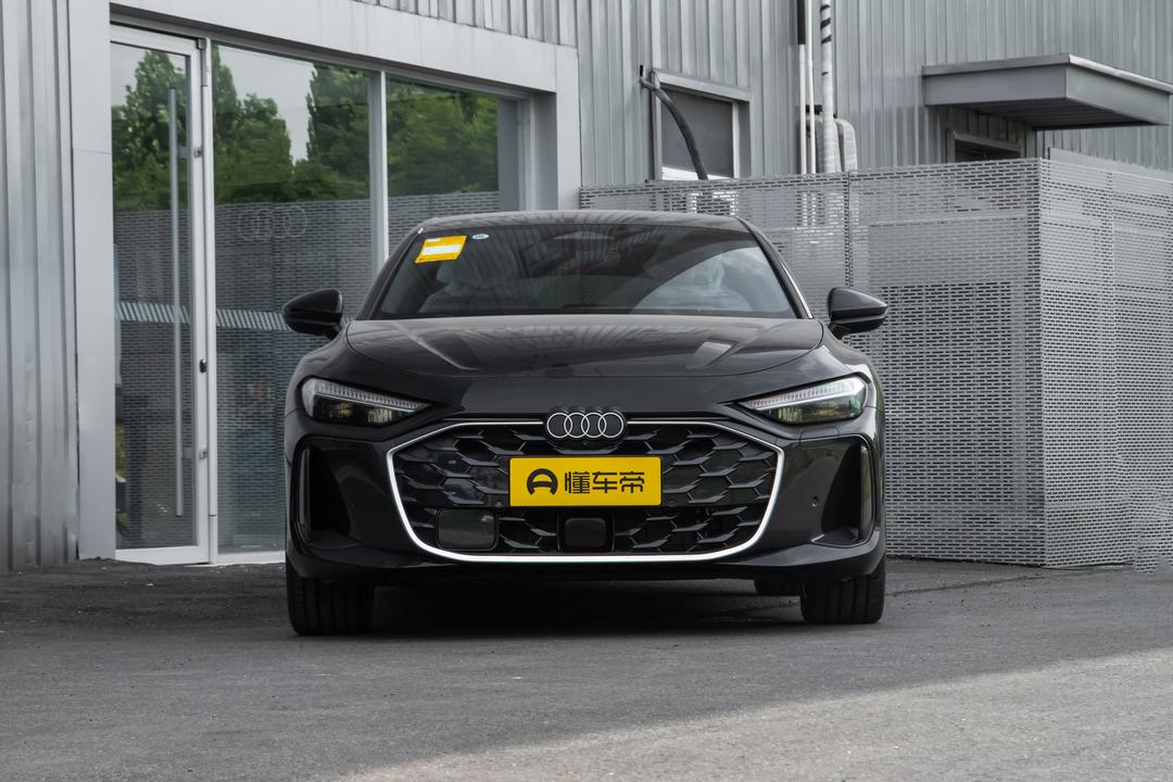 Audi A5L Sportback 2026, фото 2