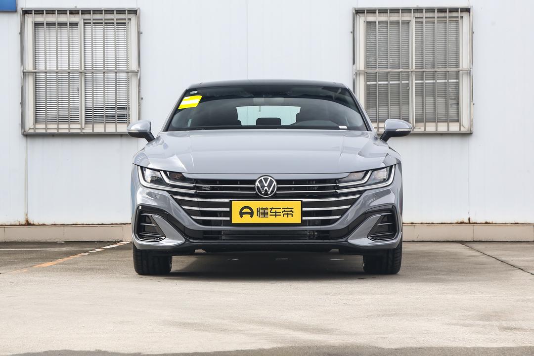 Volkswagen CC 2026, фото 2