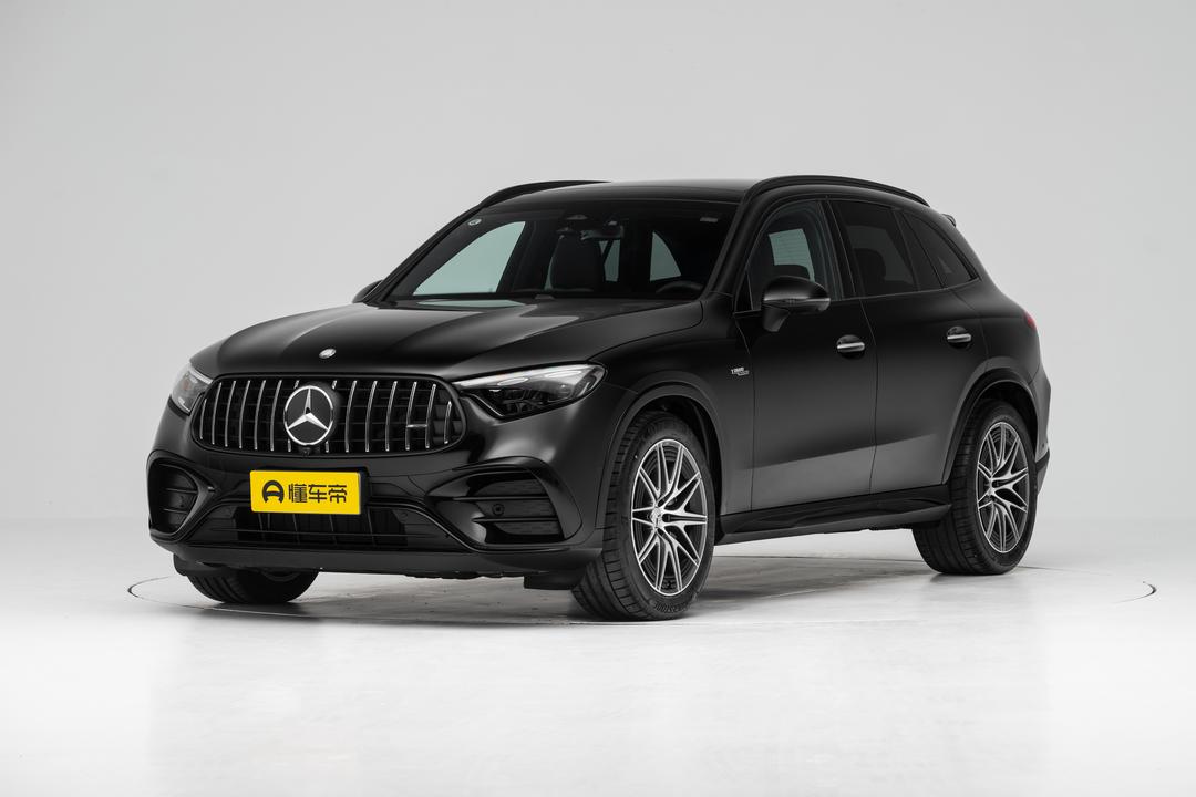 Mercedes-Benz GLC AMG 2026, фото 1