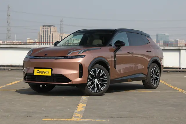 Lynk & Co 08 EM-P 2026 — купить из Китая под заказ