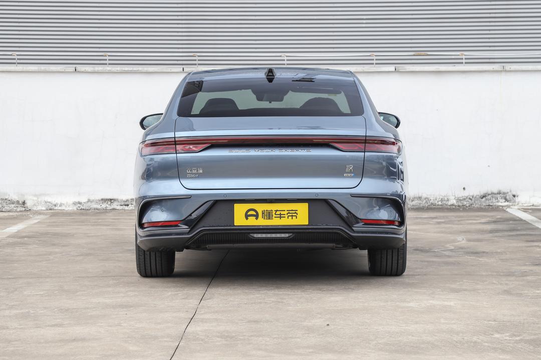 BYD Han DM 2026, фото 6