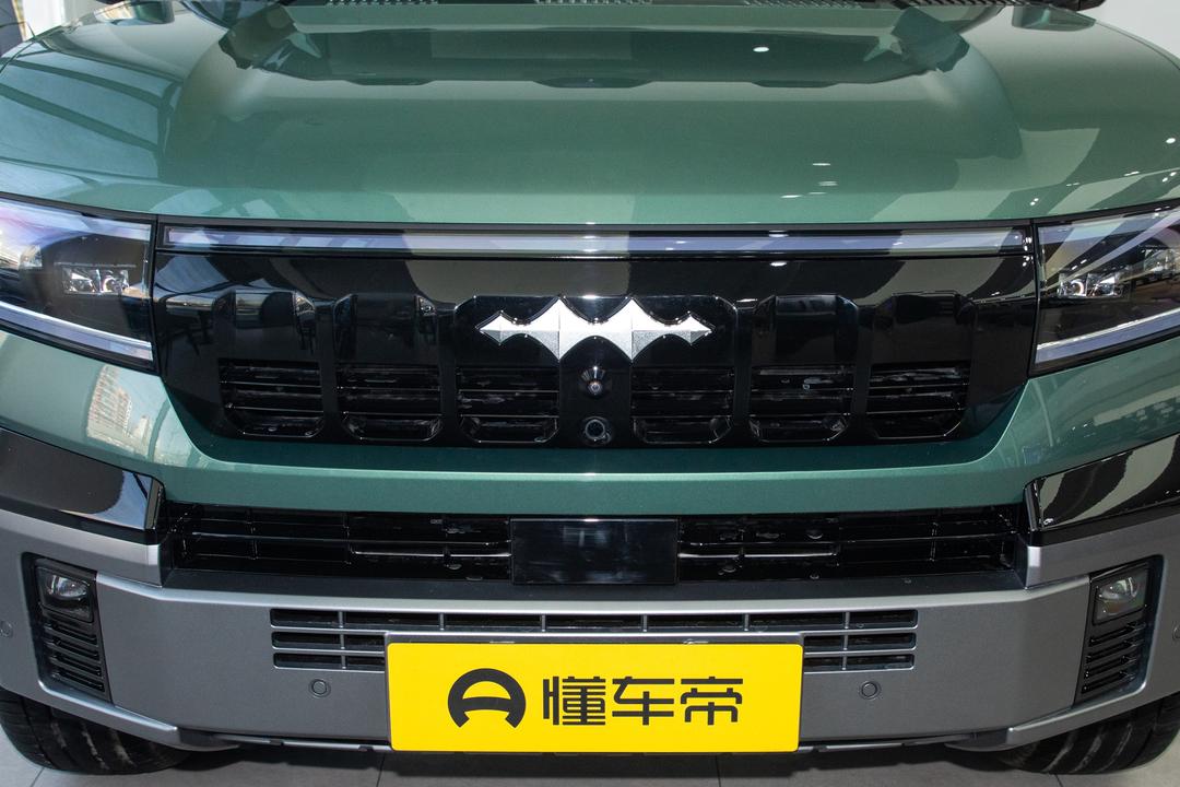 BYD Fangchengbao Leopard 8 2026, фото 9