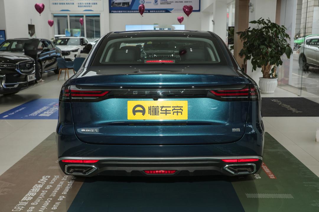 Geely Emgrand 2026, фото 6
