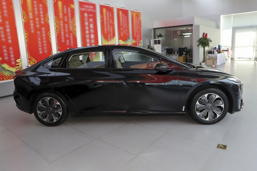 Hongqi Tiangong 05 2026, фото 8