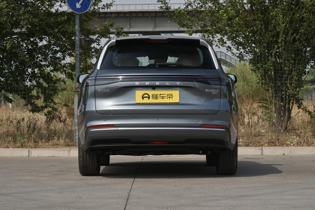 Geely Starship 7 EM-i 2026, фото 6