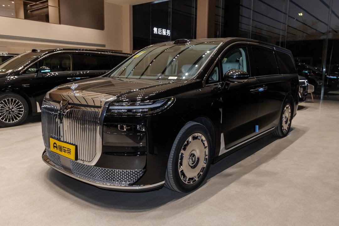 Voyah Dream PHEV 2026, фото 1