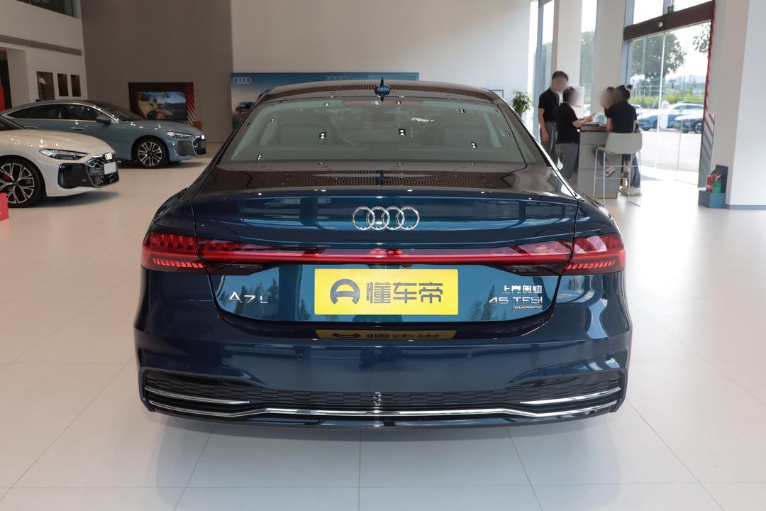 Audi A7L 2026, фото 5