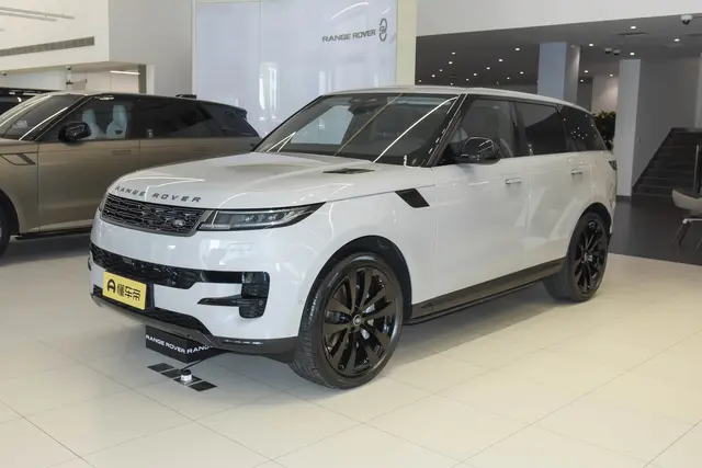 Land Rover Range Rover Sport 2026 — купить из Китая под заказ