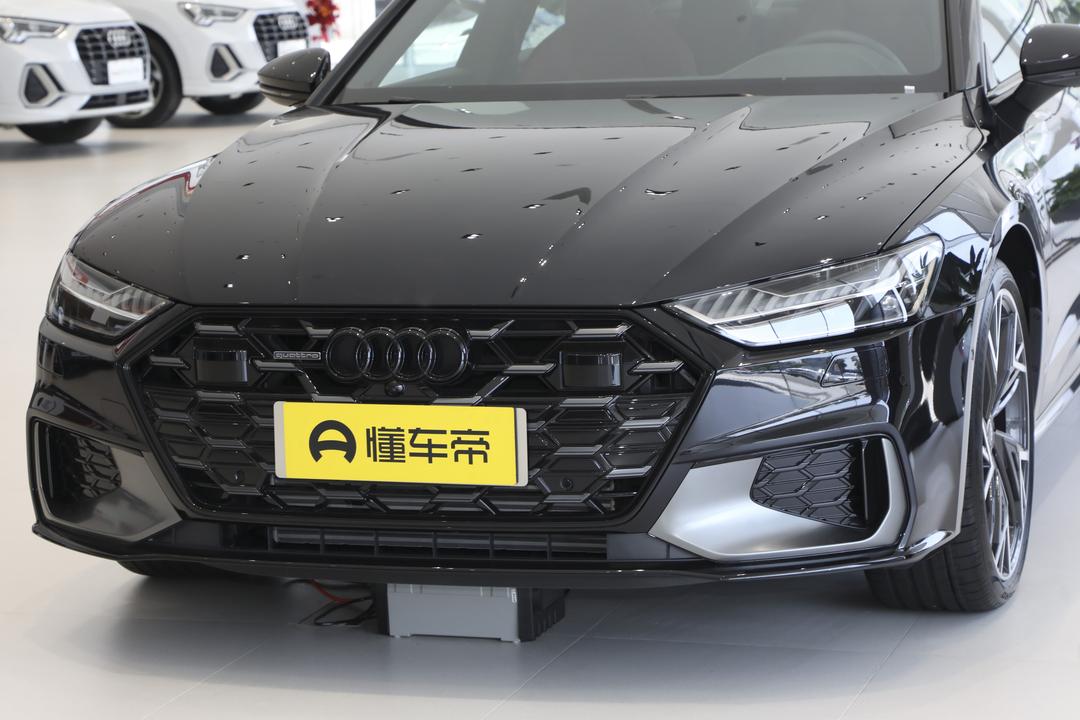 Audi A7L 2026, фото 9