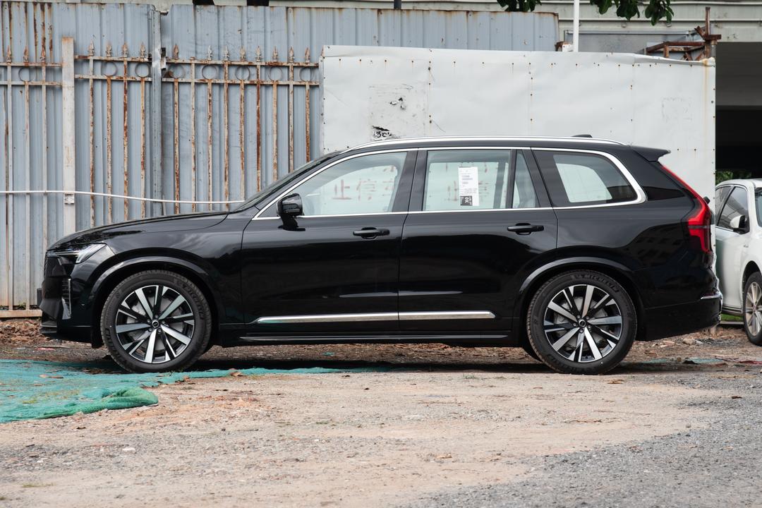 Volvo XC90 2026, фото 4
