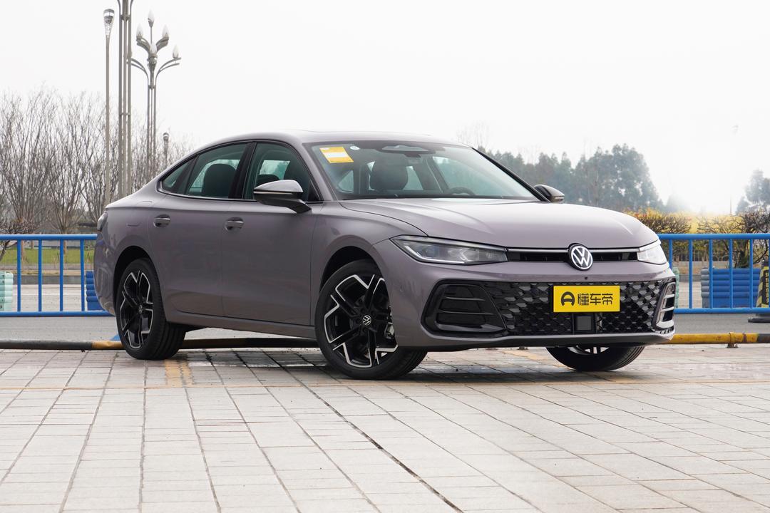 Volkswagen Passat 2026, фото 3