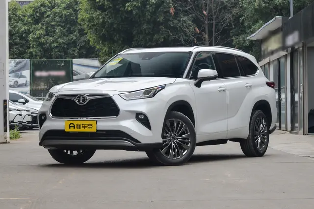 Toyota Highlander 2026 — купить из Китая под заказ