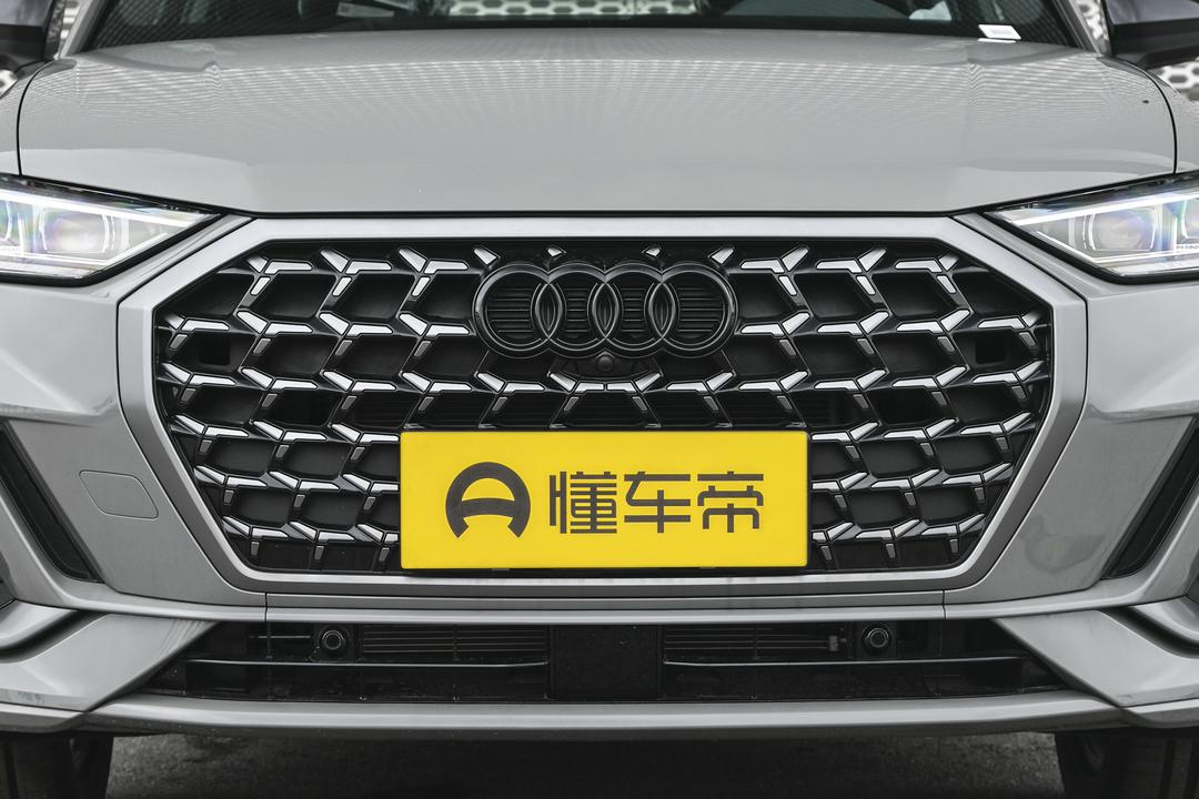 Audi Q3 2026, фото 10