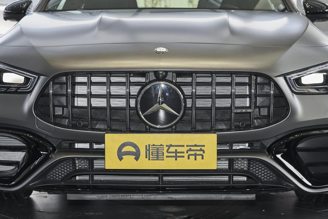 Mercedes-Benz CLA AMG 2026, фото 10