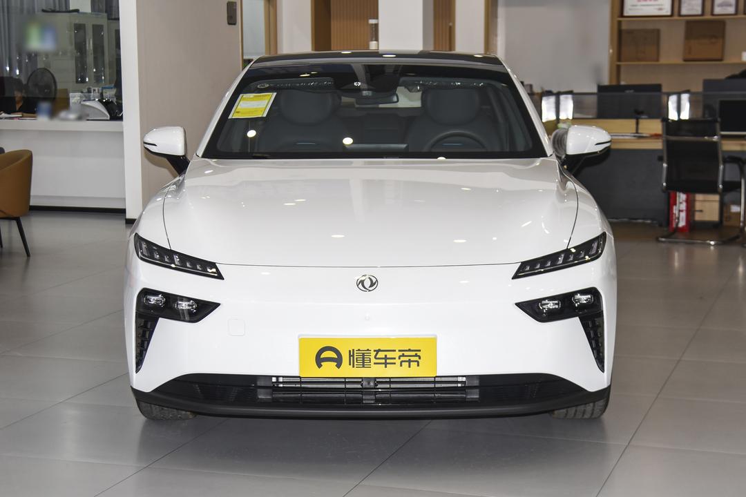 Dongfeng E80 2026, фото 2