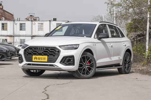 Audi Q5L 2026 — купить из Китая под заказ