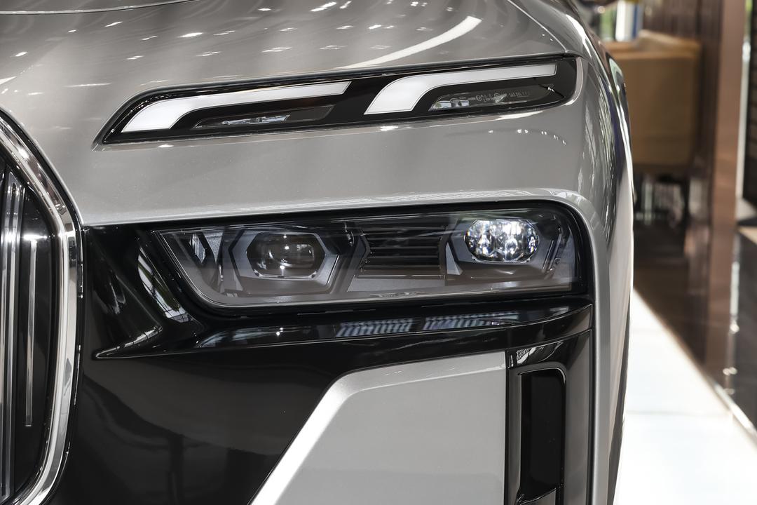 BMW 7-Series 2026, фото 11